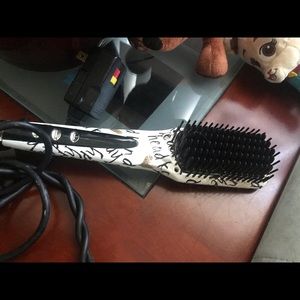 Head kandy heated brush